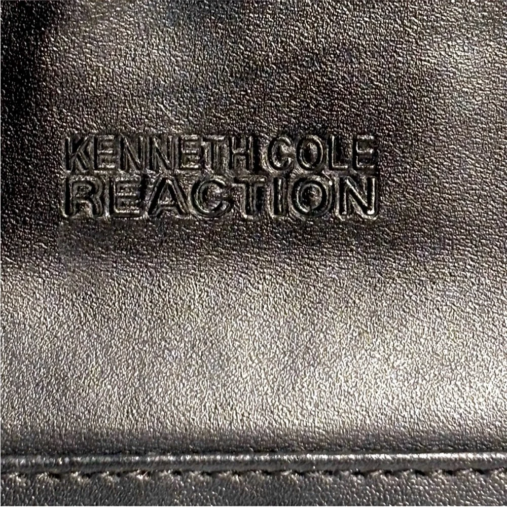 New Kenneth Cole REACTION Men's Toiletry Travel Kit